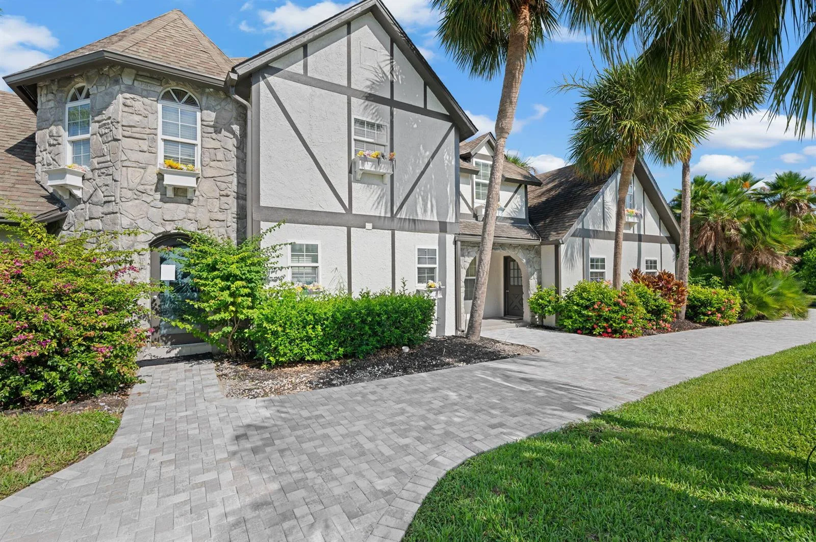 121 Queen Eugenia Court, Hutchinson Island, FL 34949