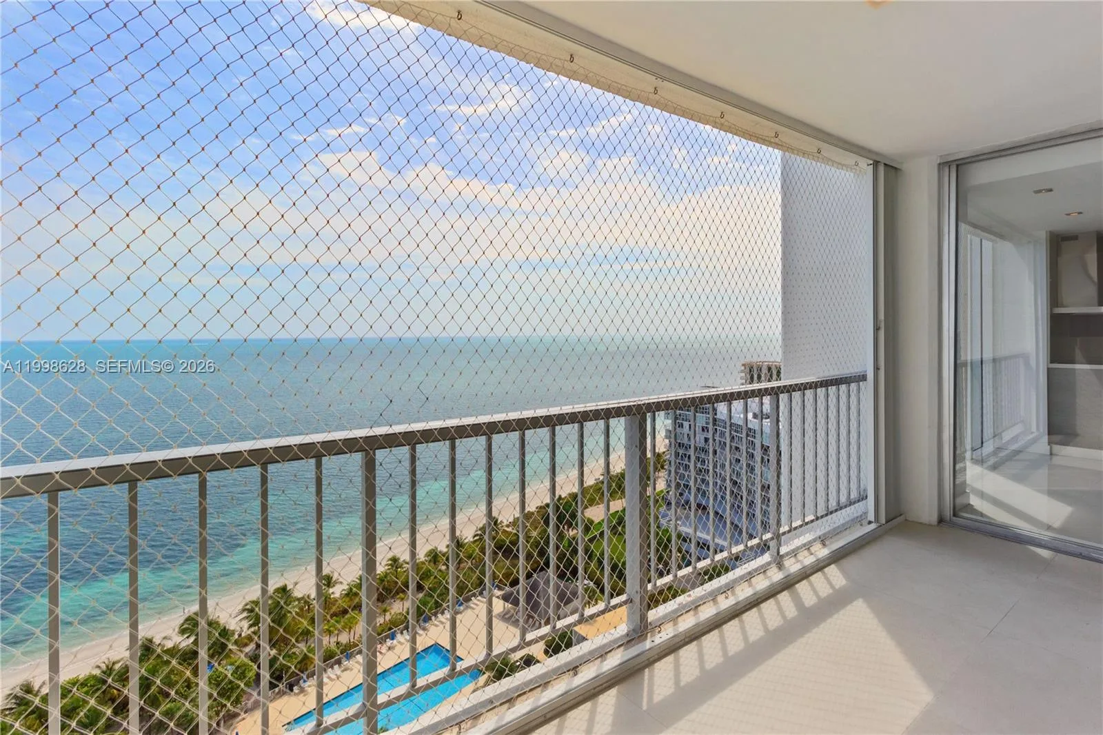 881 Ocean Dr # 18F, Key Biscayne, FL 33149 photo 12