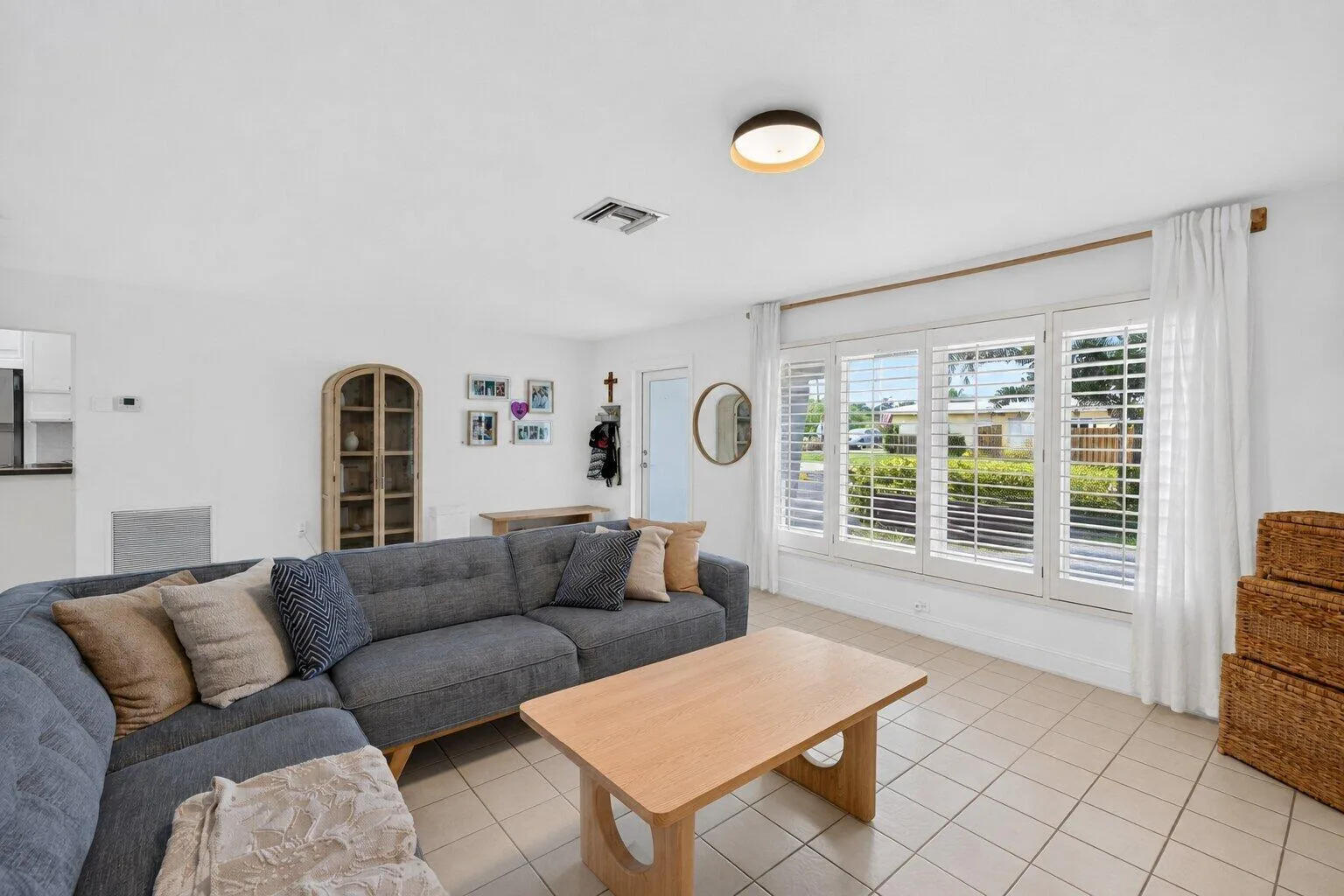 4031 NE 15TH Avenue, Oakland Park, FL 33334 photo 10