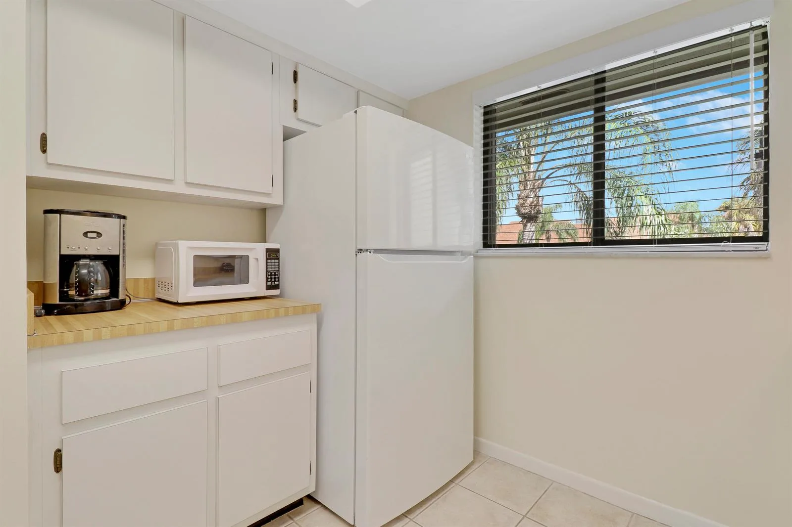 1600 NE Dixie Highway # 10-203, Jensen Beach, FL 34957 photo 8