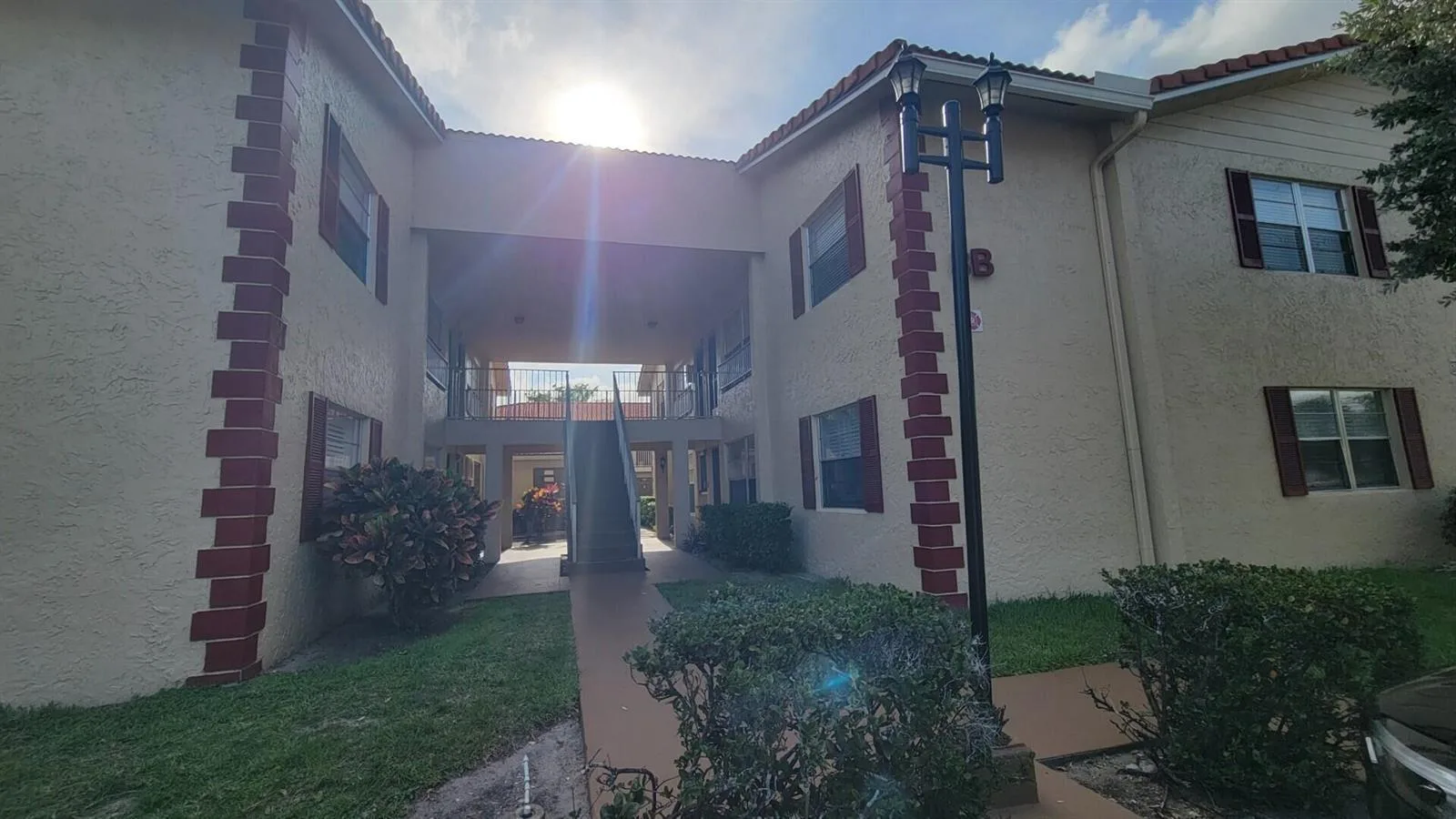 3766 N University Drive # M-8, Coral Springs, FL 33065 photo 2