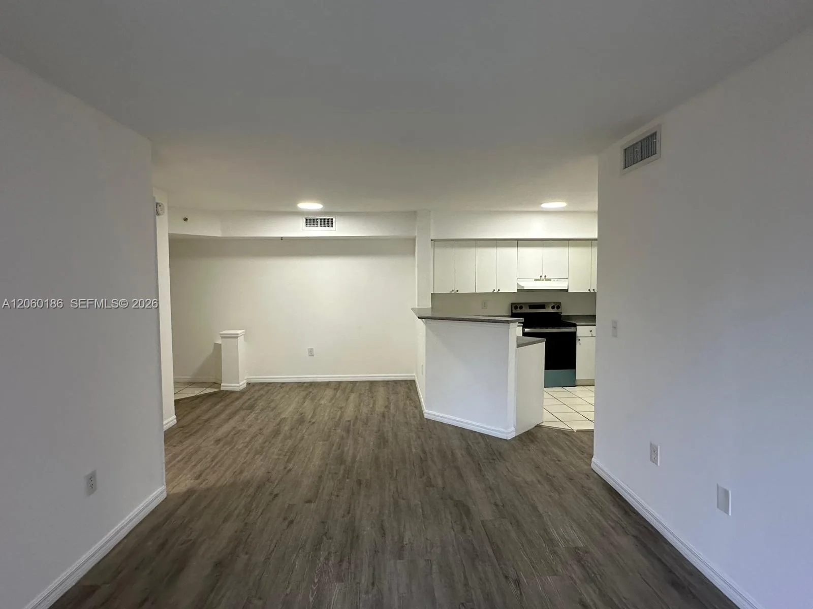17602 NW 25th Ave # 304, Miami Gardens, FL 33056 photo 2
