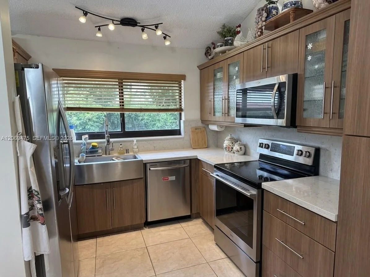 10220 SW 91st St, Miami, FL 33176 photo 8