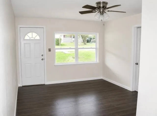 130 E Northside Drive, Lake Wales, FL 33853 photo 3