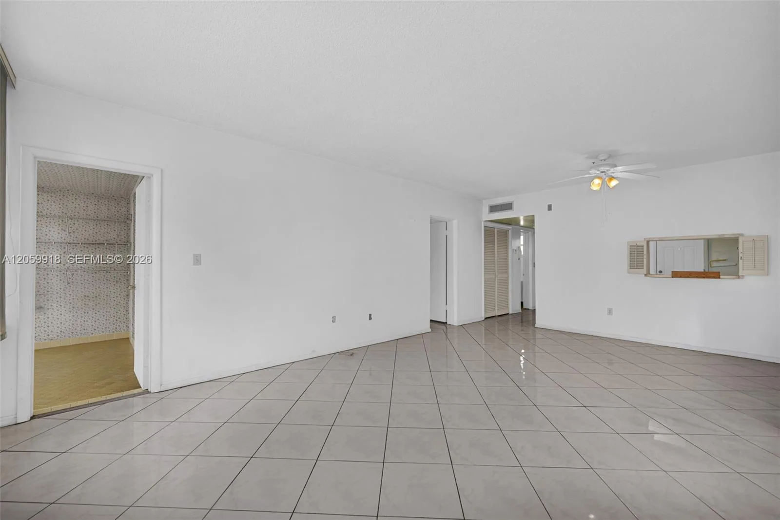 18555 NE 14th Ave # 502, Miami, FL 33179 photo 10