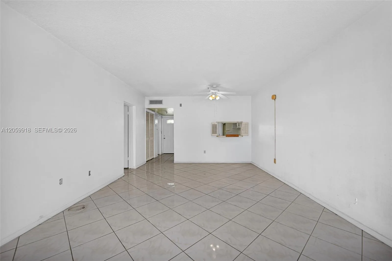 18555 NE 14th Ave # 502, Miami, FL 33179 photo 9