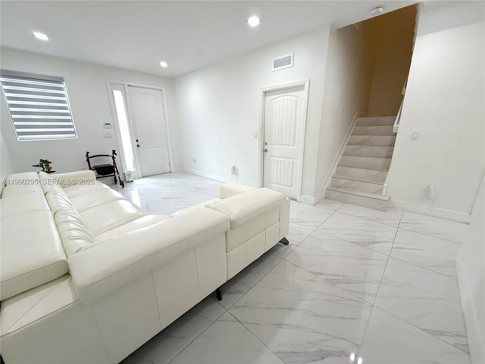 758 NE 34th Ave, Homestead, FL 33033 photo 3