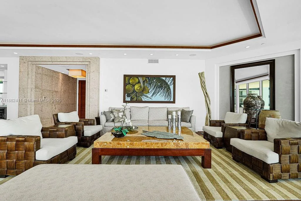 16047 Collins Ave # 2904, Sunny Isles Beach, FL 33160 photo 10
