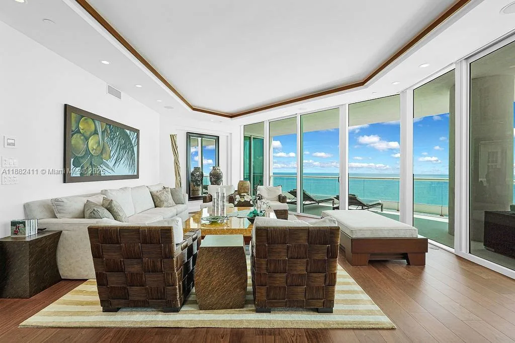 16047 Collins Ave # 2904, Sunny Isles Beach, FL 33160 photo 5