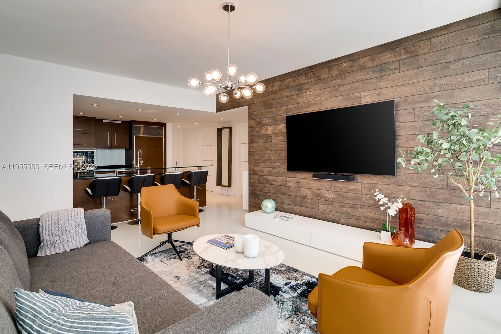 475 Brickell Ave # 3013, Miami, FL 33131