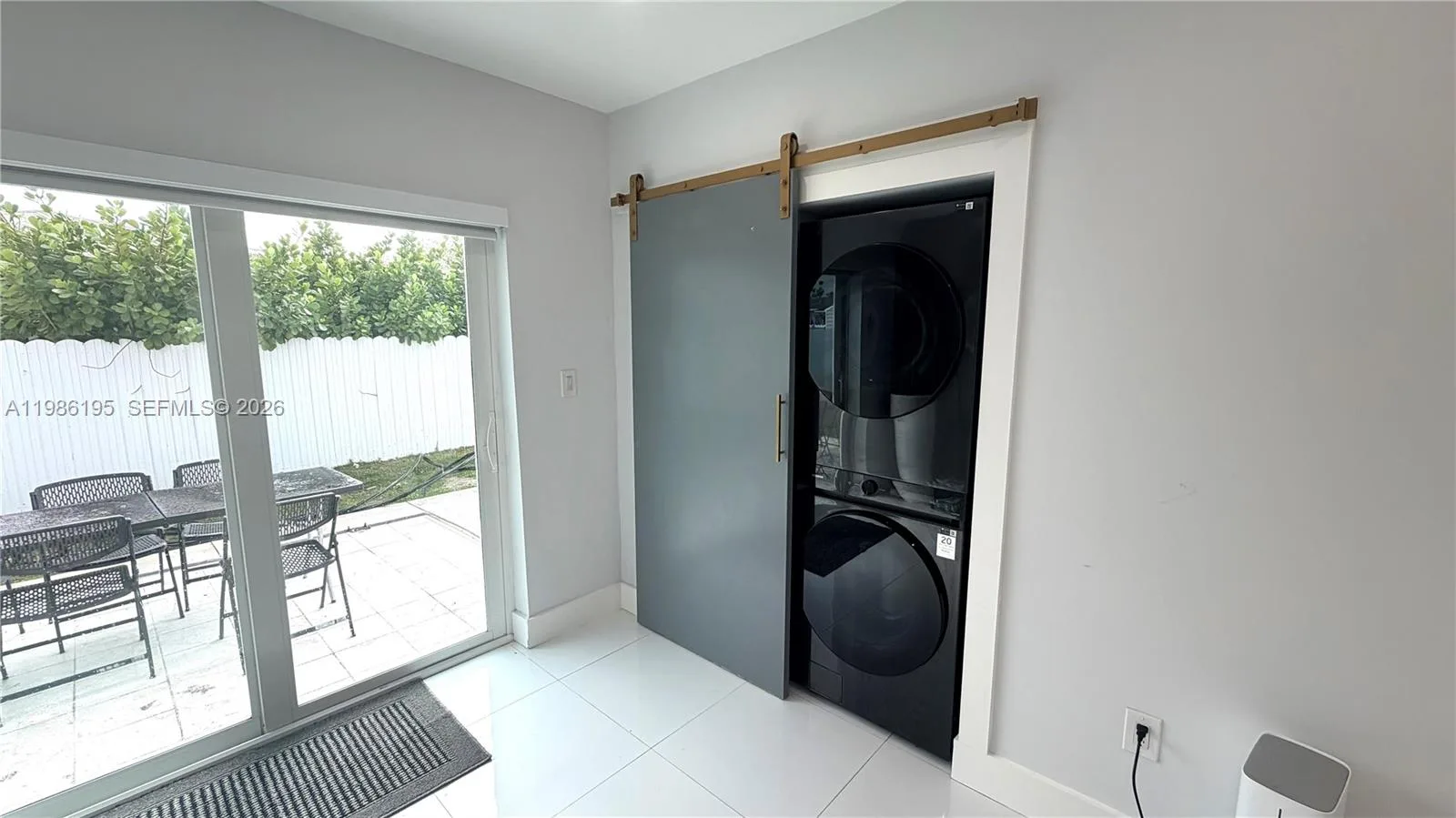 14401 Boggs Dr, Miami, FL 33176 photo 5