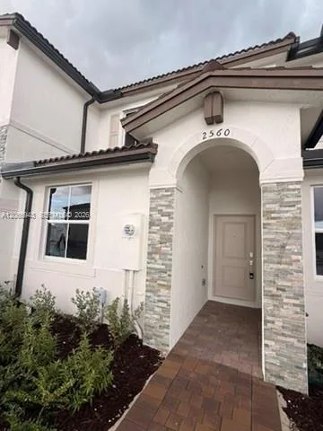 2560 SE 25th Road # 2560, Homestead, FL 33035