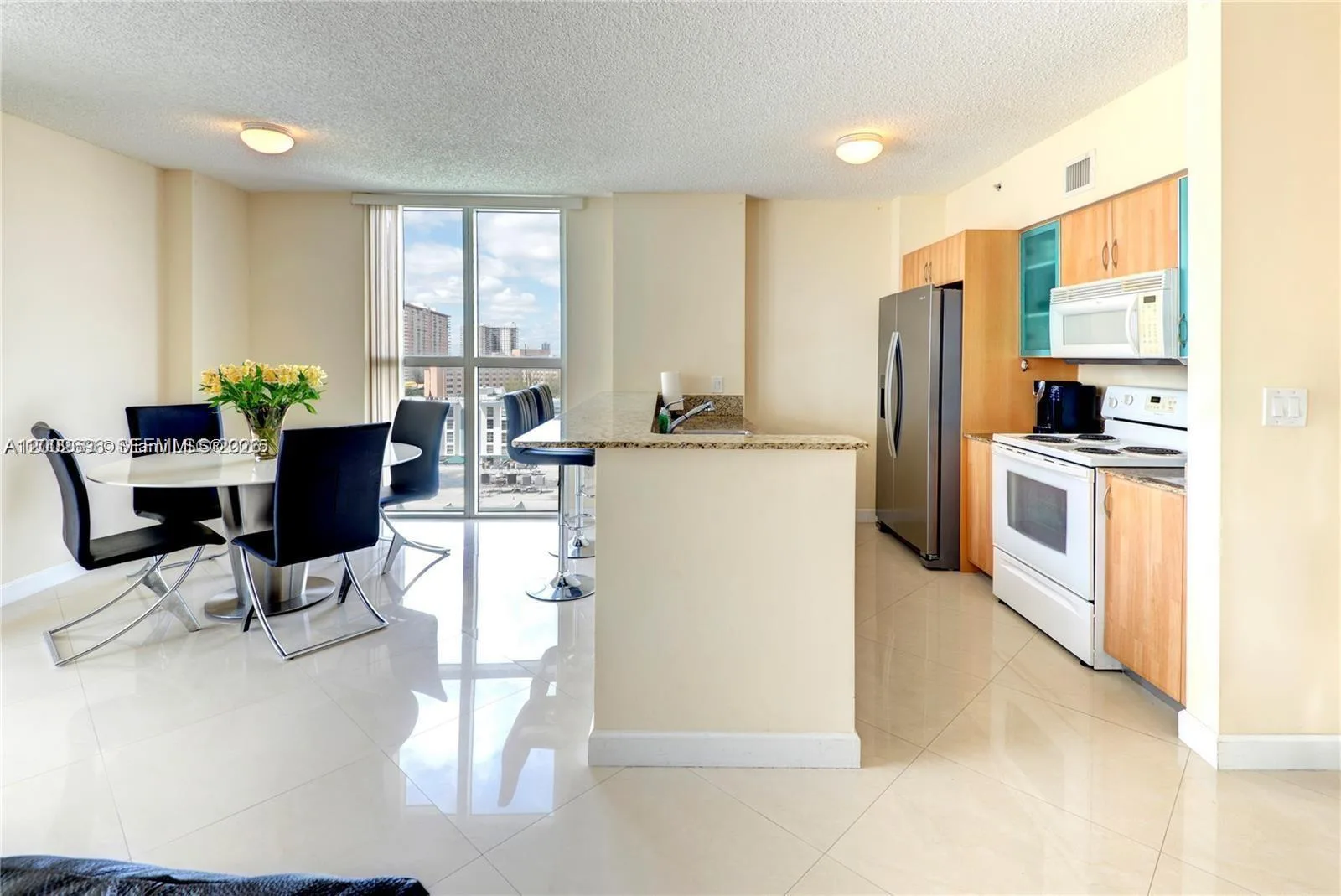 17555 Atlantic Blvd # 902, Sunny Isles Beach, FL 33160 photo 2