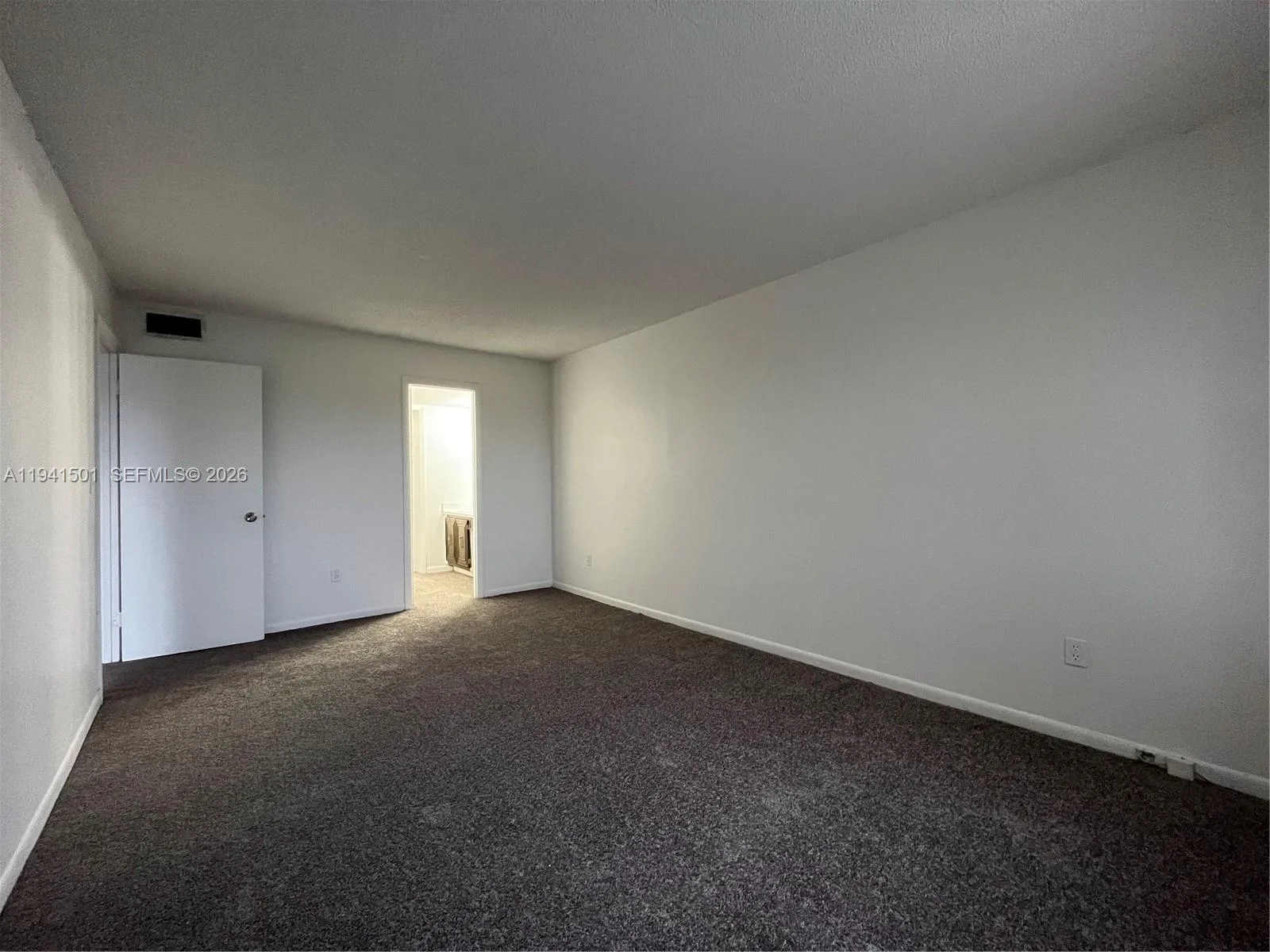 492 NW 165th St Rd # C-611, Miami, FL 33169 photo 4