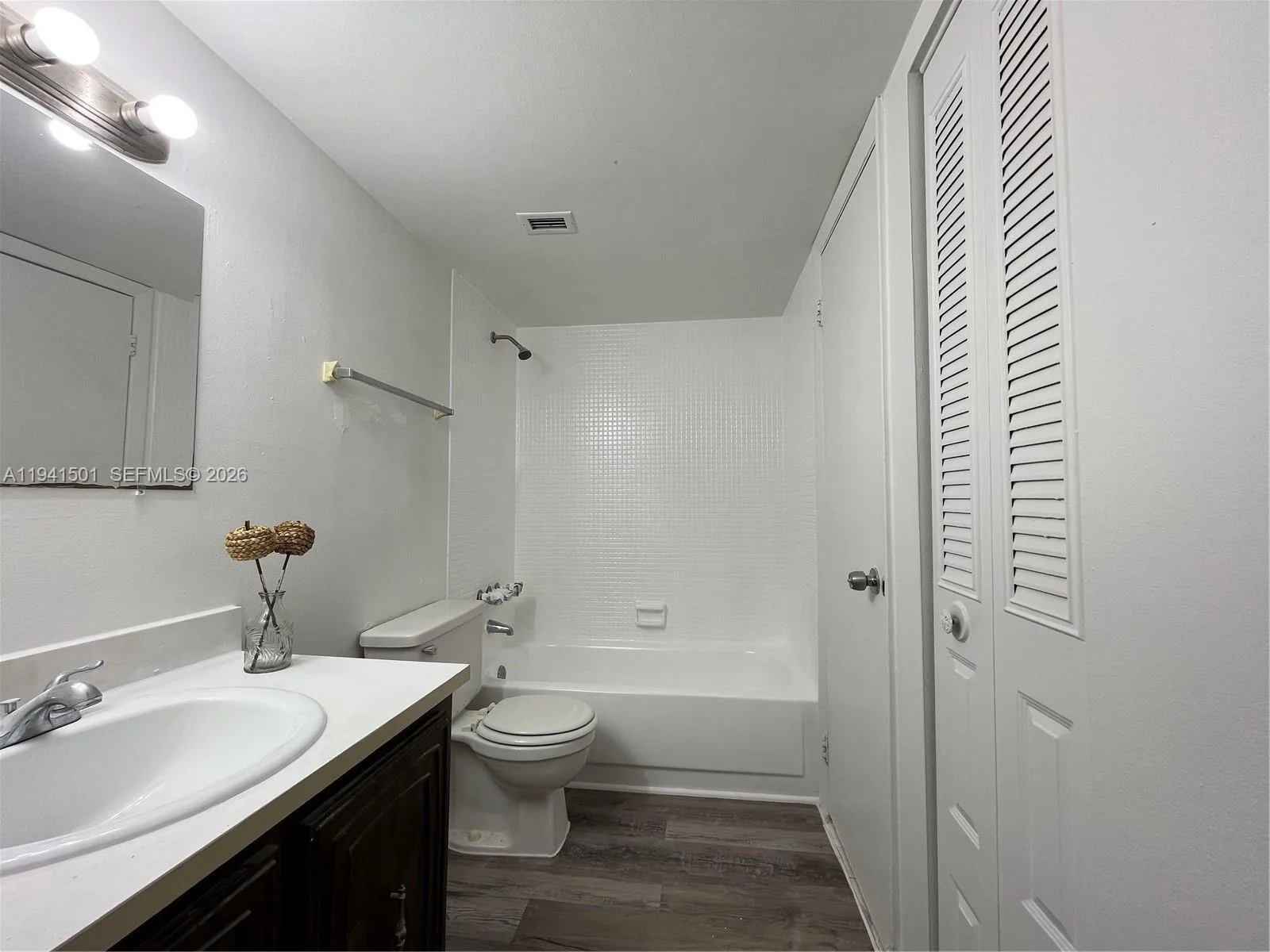 492 NW 165th St Rd # C-611, Miami, FL 33169 photo 8