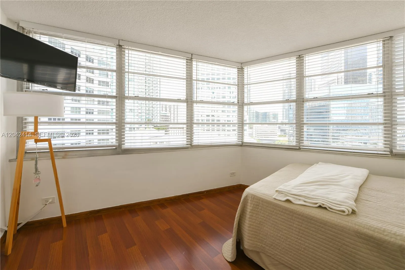 801 Brickell Bay Dr # 1462, Miami, FL 33131 photo 12
