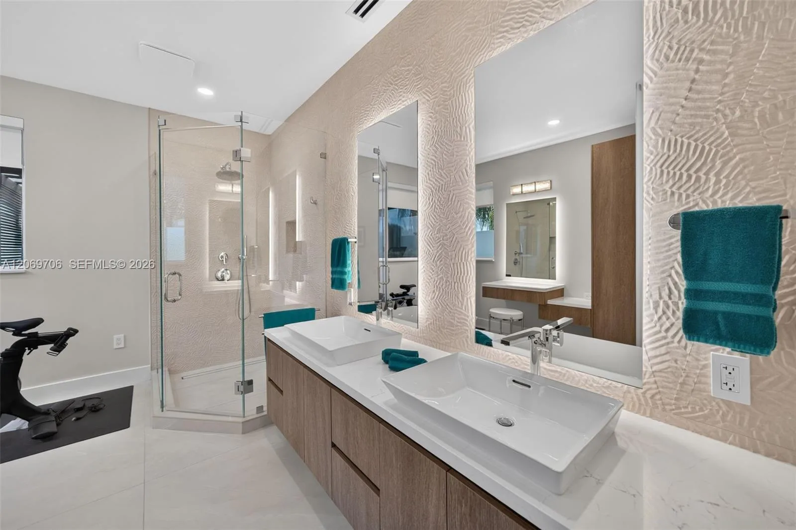 2126 Quail Roost Dr, Weston, FL 33327 photo 12