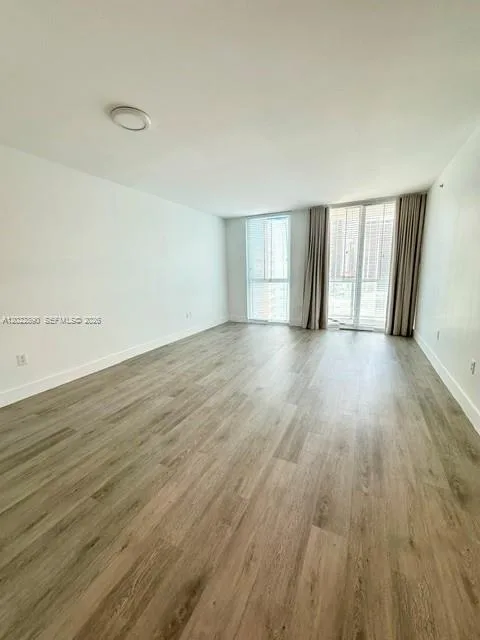 244 Biscayne Blvd # 1805, Miami, FL 33132 photo 6