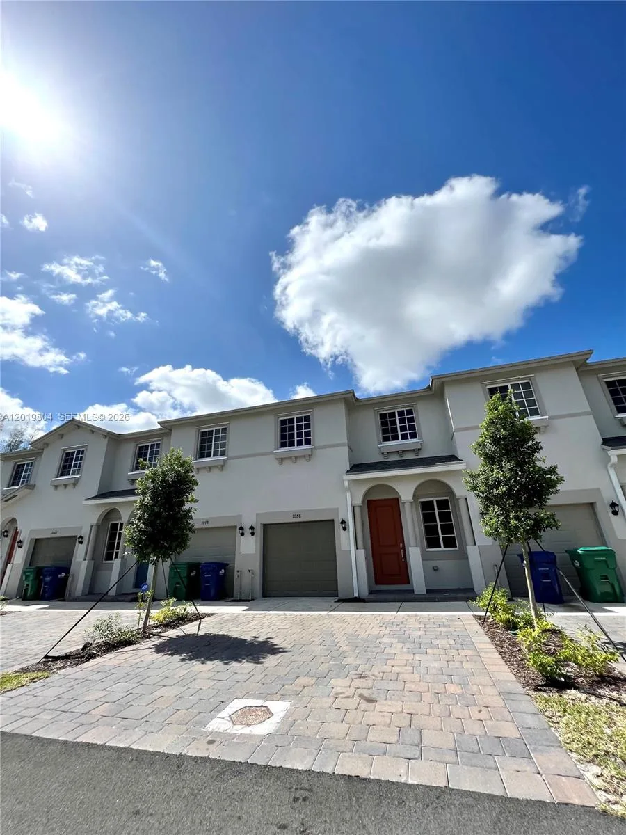 1088 NW 208th Ter # 1088, Miami Gardens, FL 33169 photo 13
