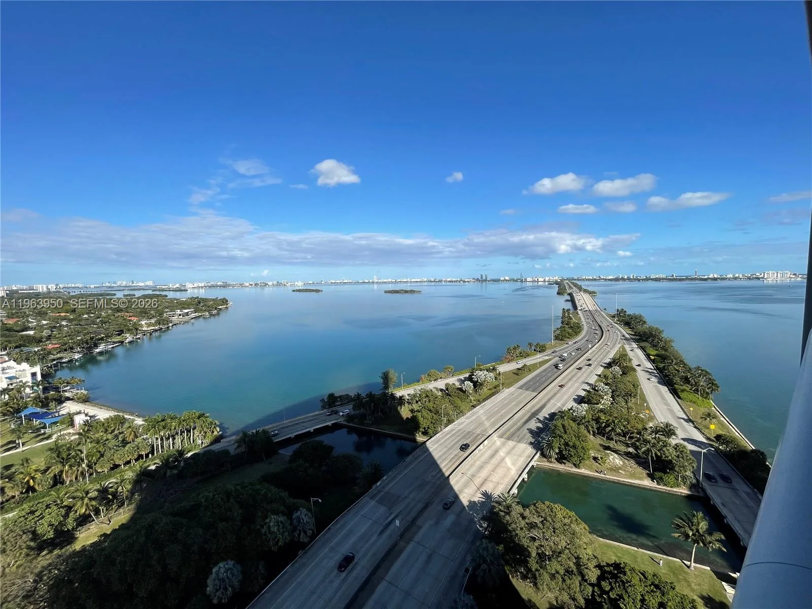 601 NE 36th St # 2109, Miami, FL 33137 photo 3
