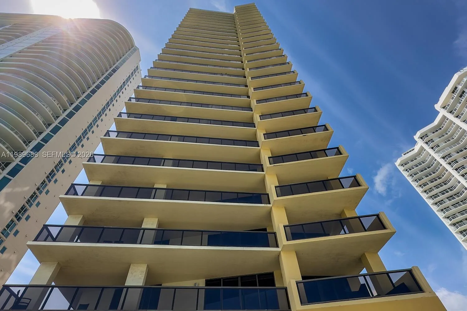 16275 COLLINS AV # 2303, Sunny Isles Beach, FL 33160