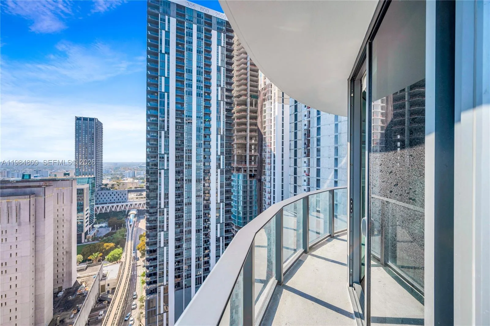 121 NE 5th St # 3005, Miami, FL 33130 photo 12