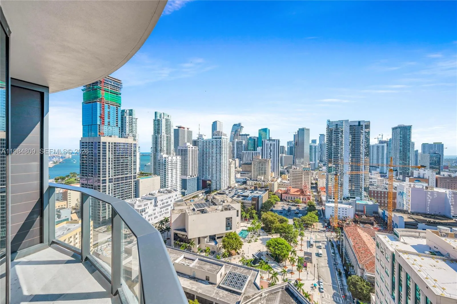121 NE 5th St # 3005, Miami, FL 33130 photo 8