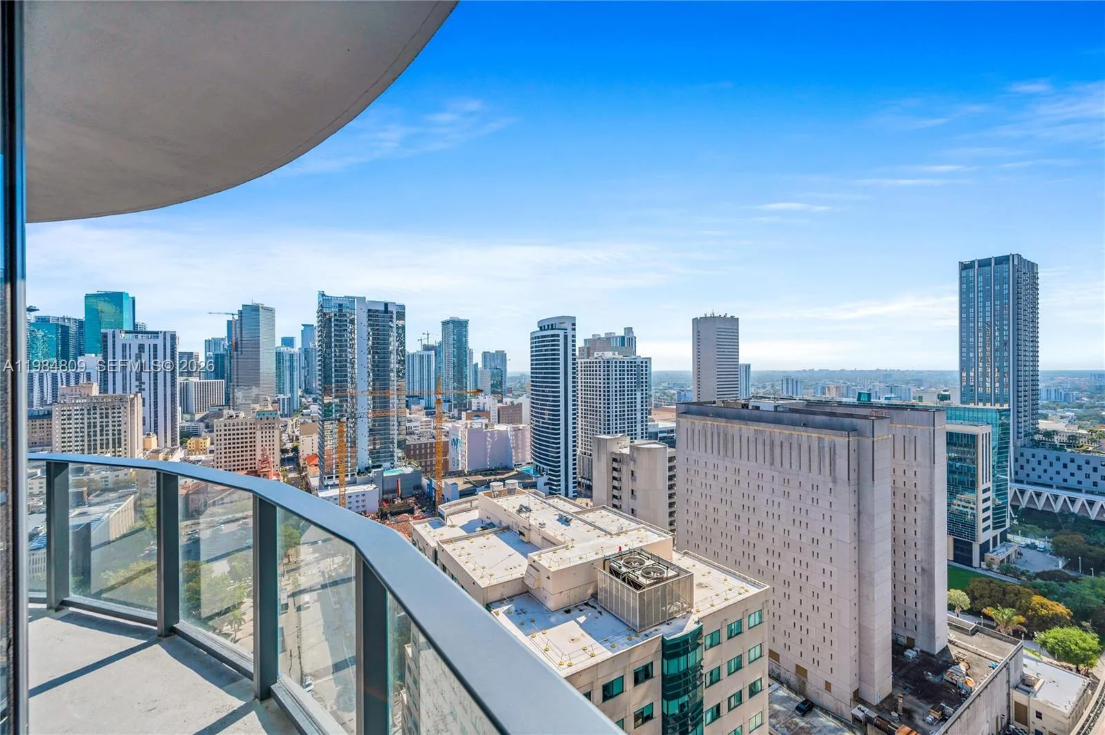 121 NE 5th St # 3005, Miami, FL 33130 photo 9