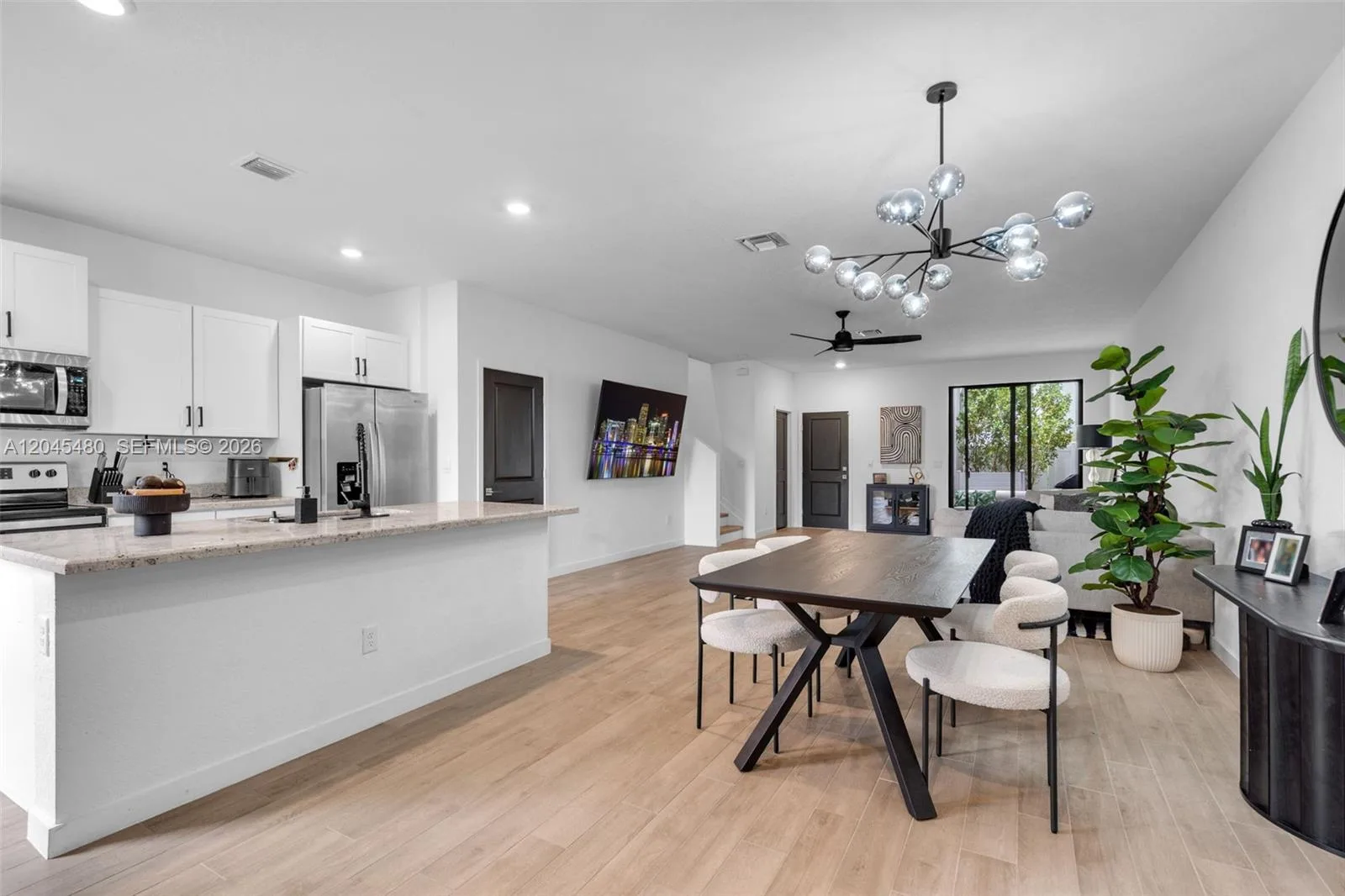 387 NW 17th St, Fort Lauderdale, FL 33311