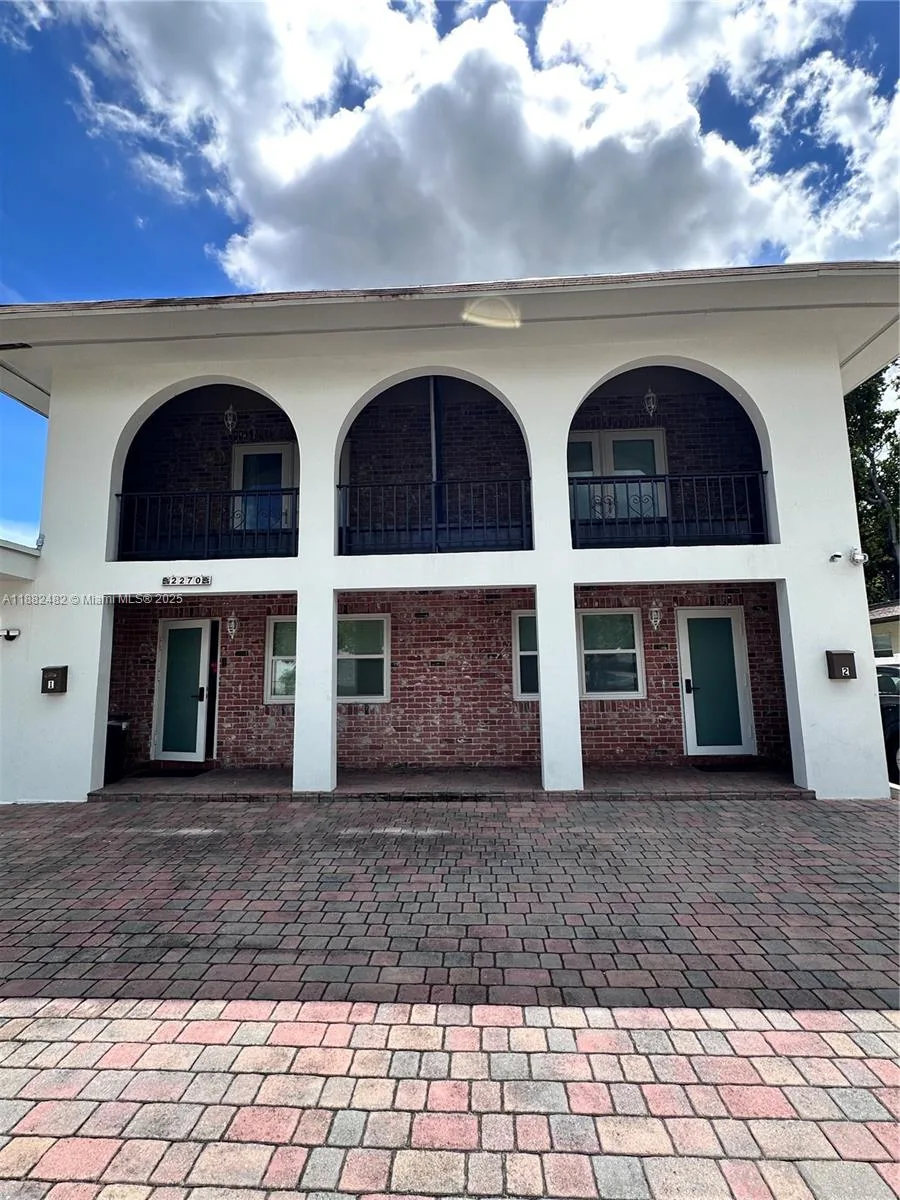 2270 SW 46th Ct, Dania Beach, FL 33312 photo 4
