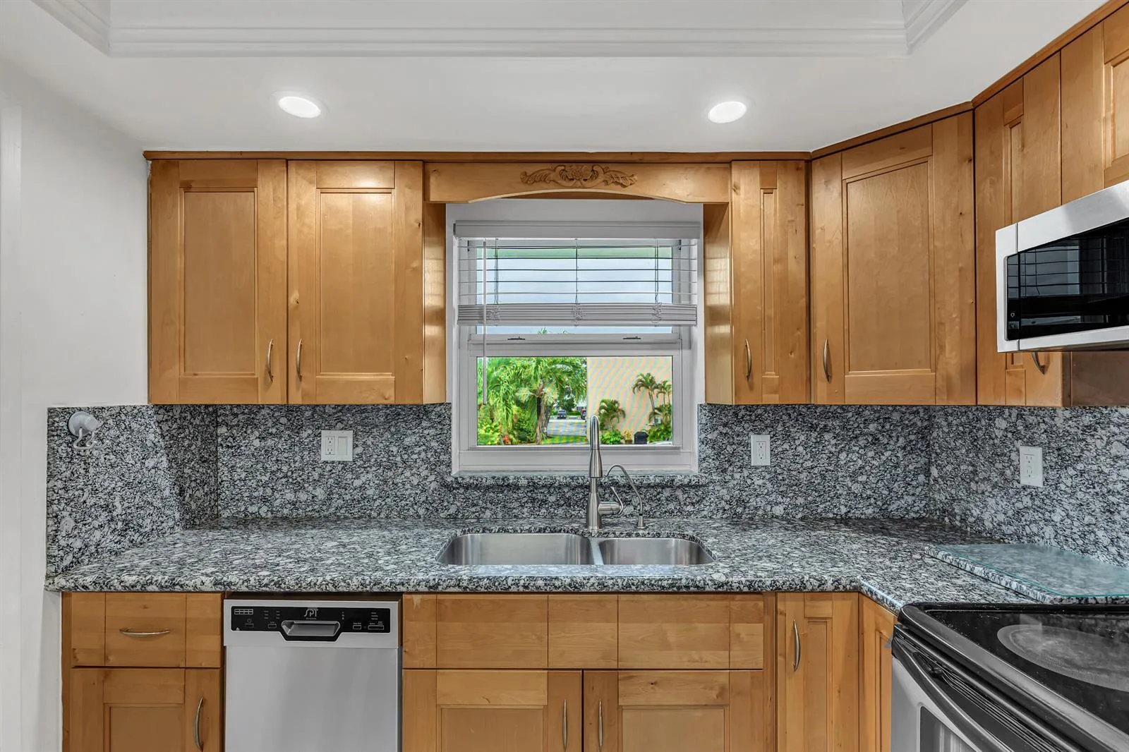 651 PINE Drive # 204, Pompano Beach, FL 33060 photo 12