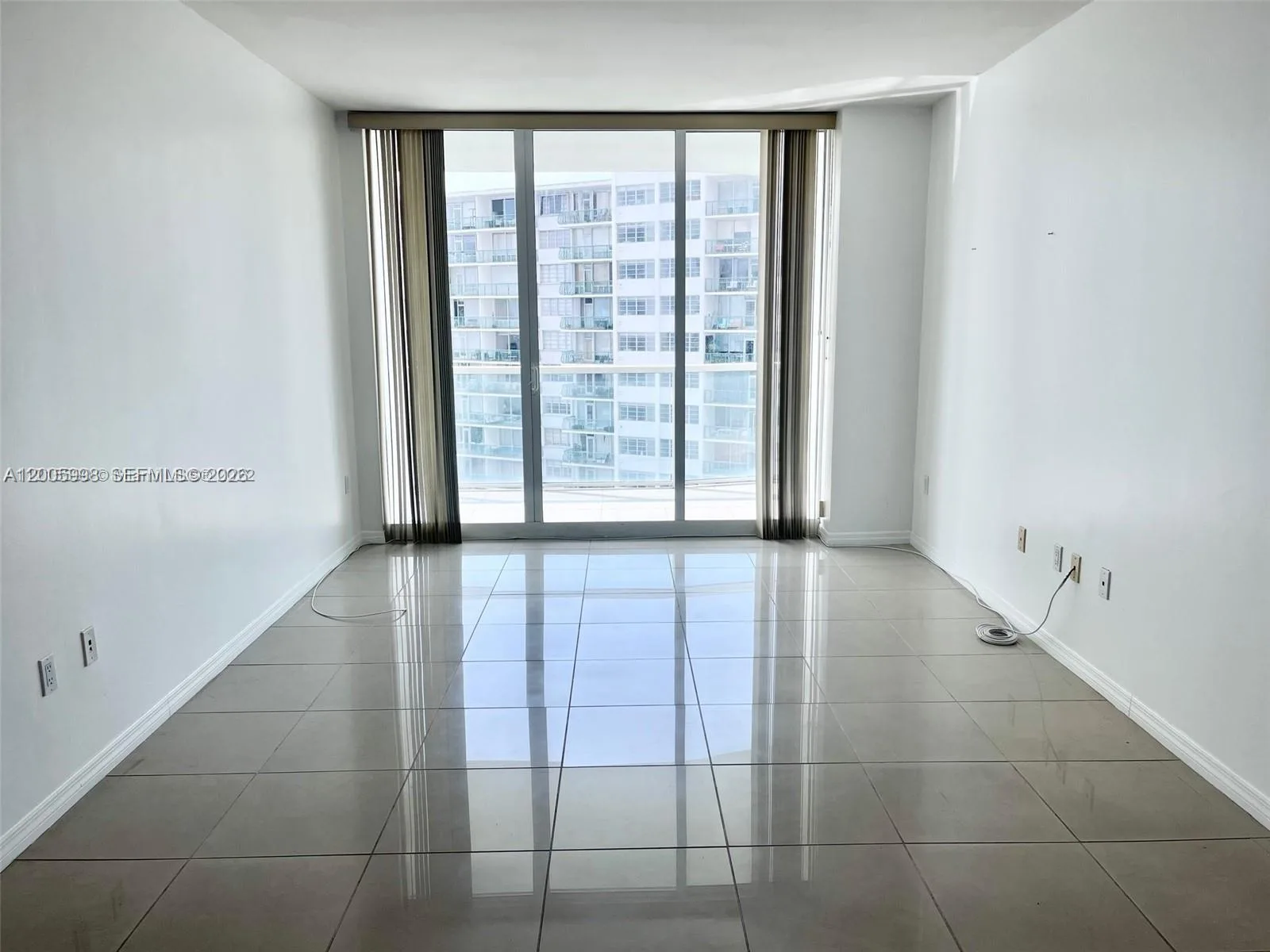 218 SE 14th St # 903, Miami, FL 33131 photo 10