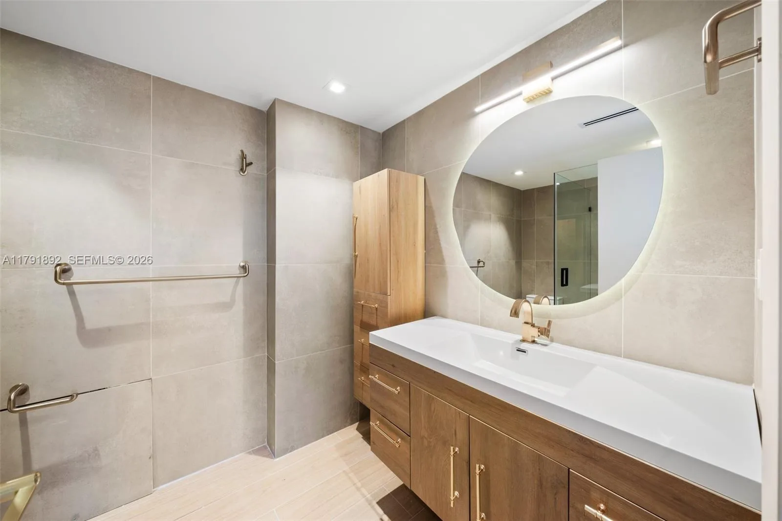 5255 Collins Ave # 2J, Miami Beach, FL 33140 photo 10