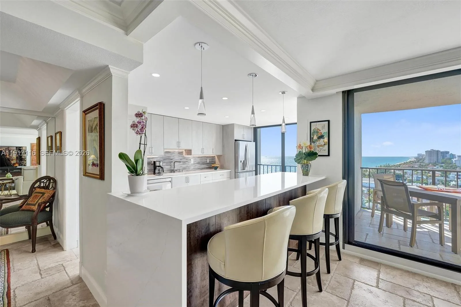 Shore Club Towers – photo 22