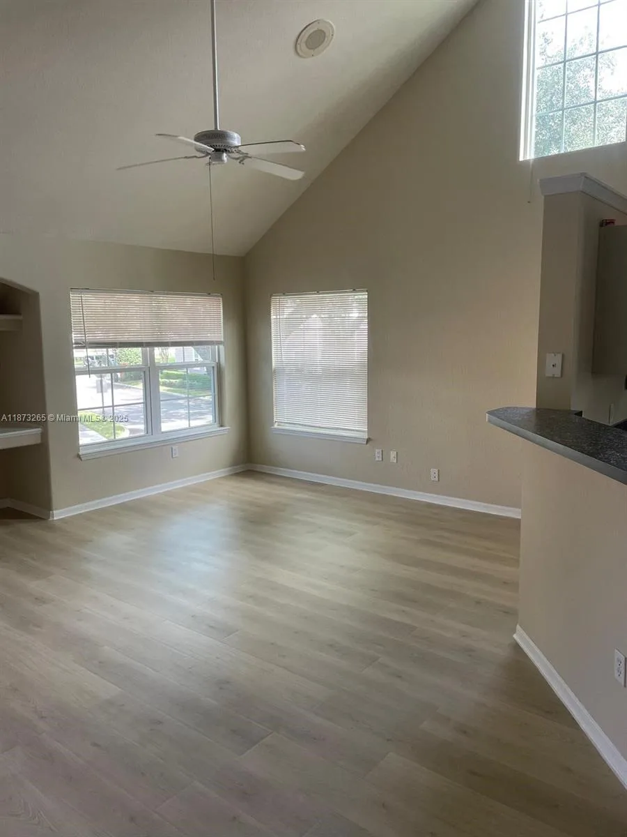 3391 PARKCHESTER SQUARE BLVD # 204, Orlando, FL 32835 photo 4