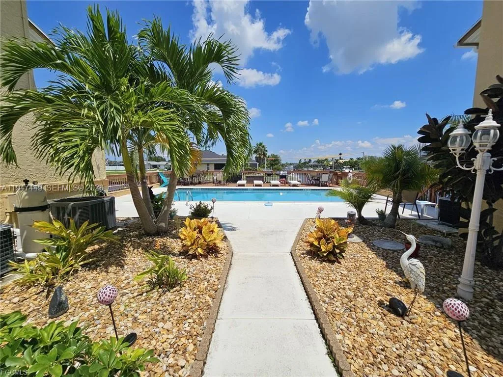 521 SW 47TH TER # #101, Cape Coral, FL 33914 photo 2