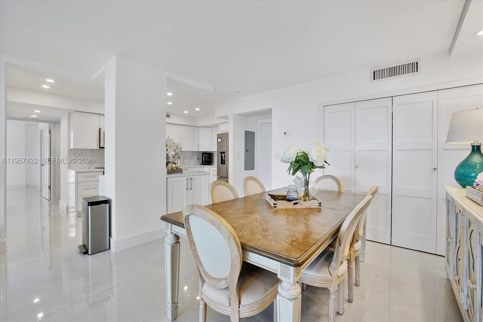 20515 E Country Club Dr # 1747, Aventura, FL 33180 photo 13