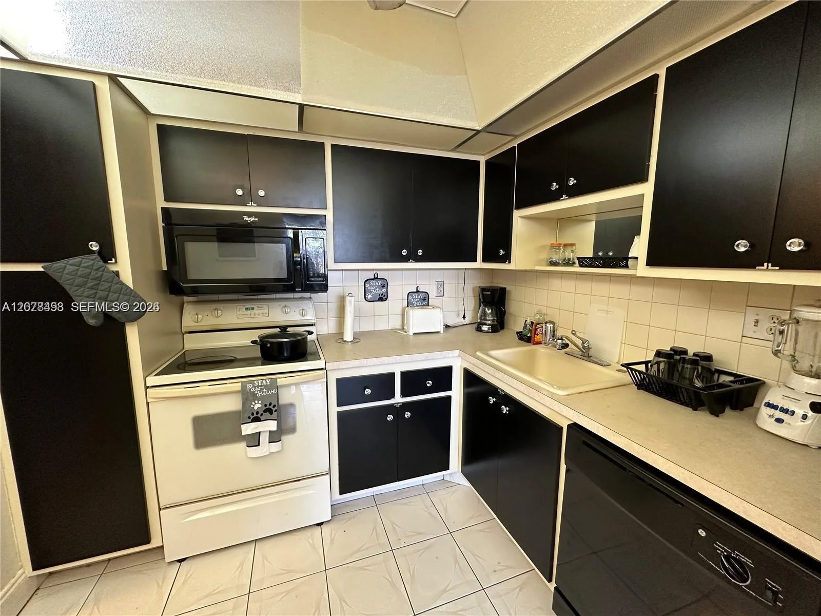 2741 Taft St # 212, Hollywood, FL 33020 photo 7