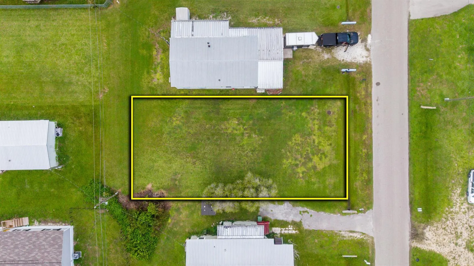1236 E CHOBEE Street, Okeechobee, FL 34974