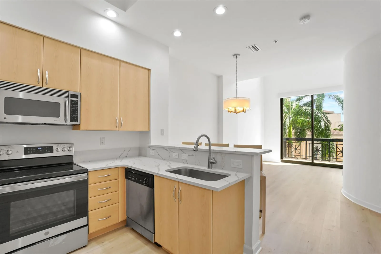 801 S Olive Avenue # 211, West Palm Beach, FL 33401 photo 7