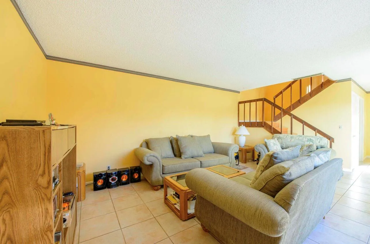4101 N Waterview Circle # 41-a, Palm Springs, FL 33461 photo 6