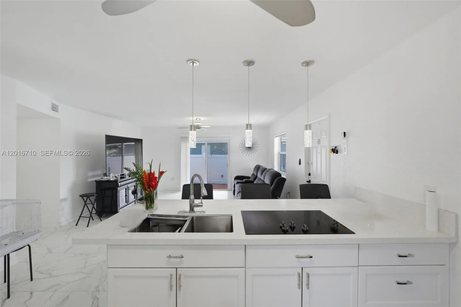 3177 NW 75th Way, Hollywood, FL 33024 photo 9