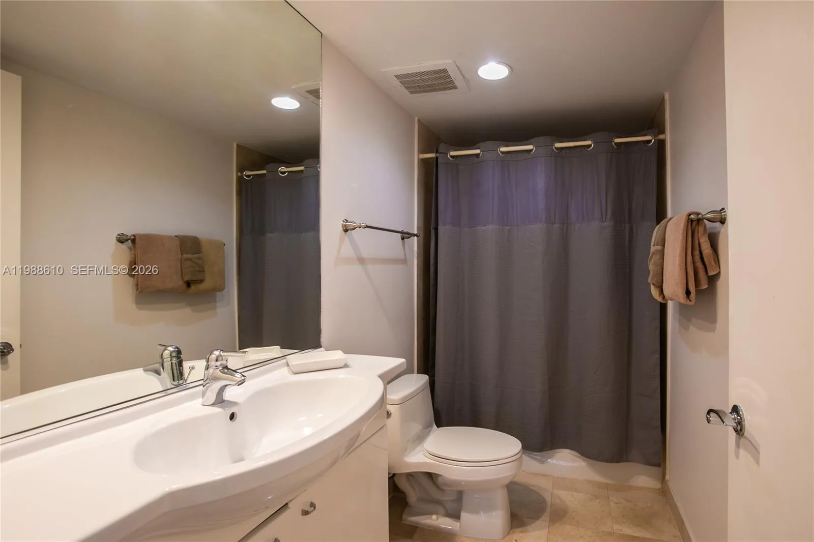 1830 S Ocean Dr # 4504, Hallandale Beach, FL 33009 photo 12