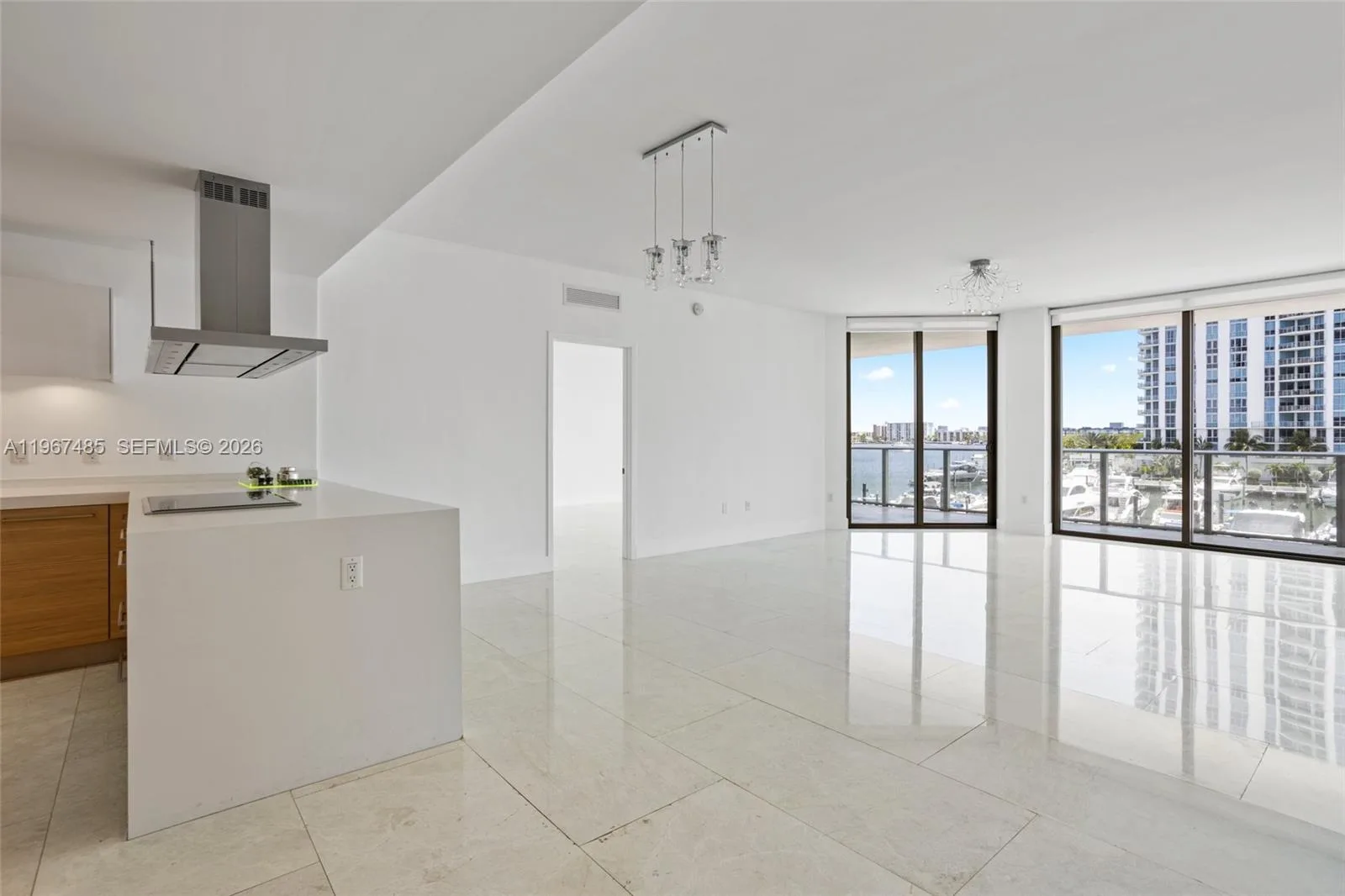 17301 Biscayne Blvd # 305, North Miami Beach, FL 33160 photo 9