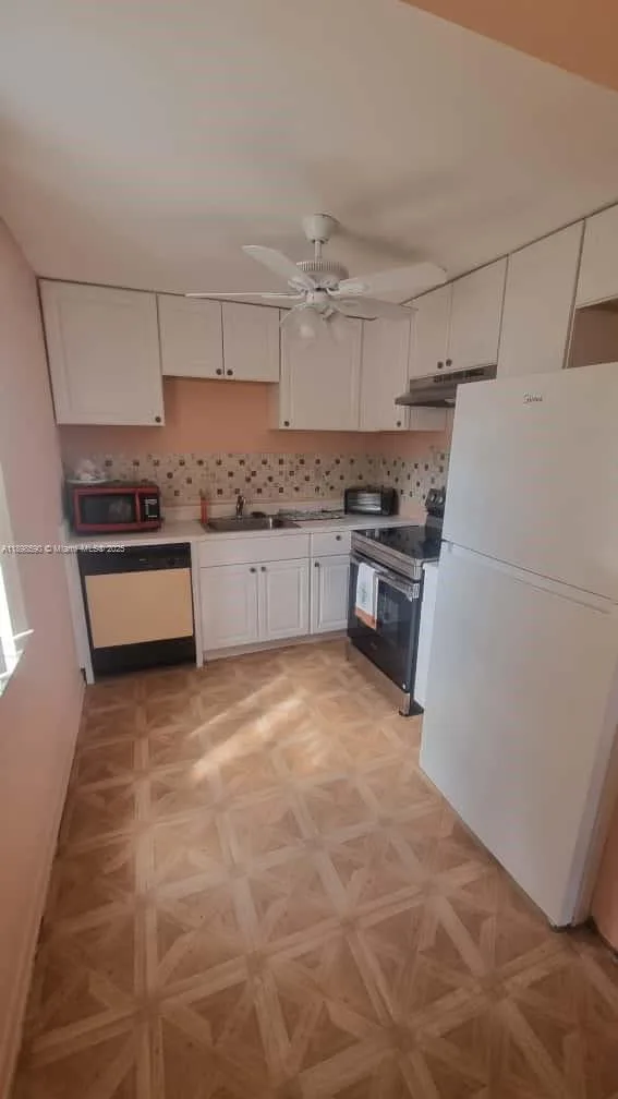176 Piedmont D # D, Delray Beach, FL 33484 photo 2