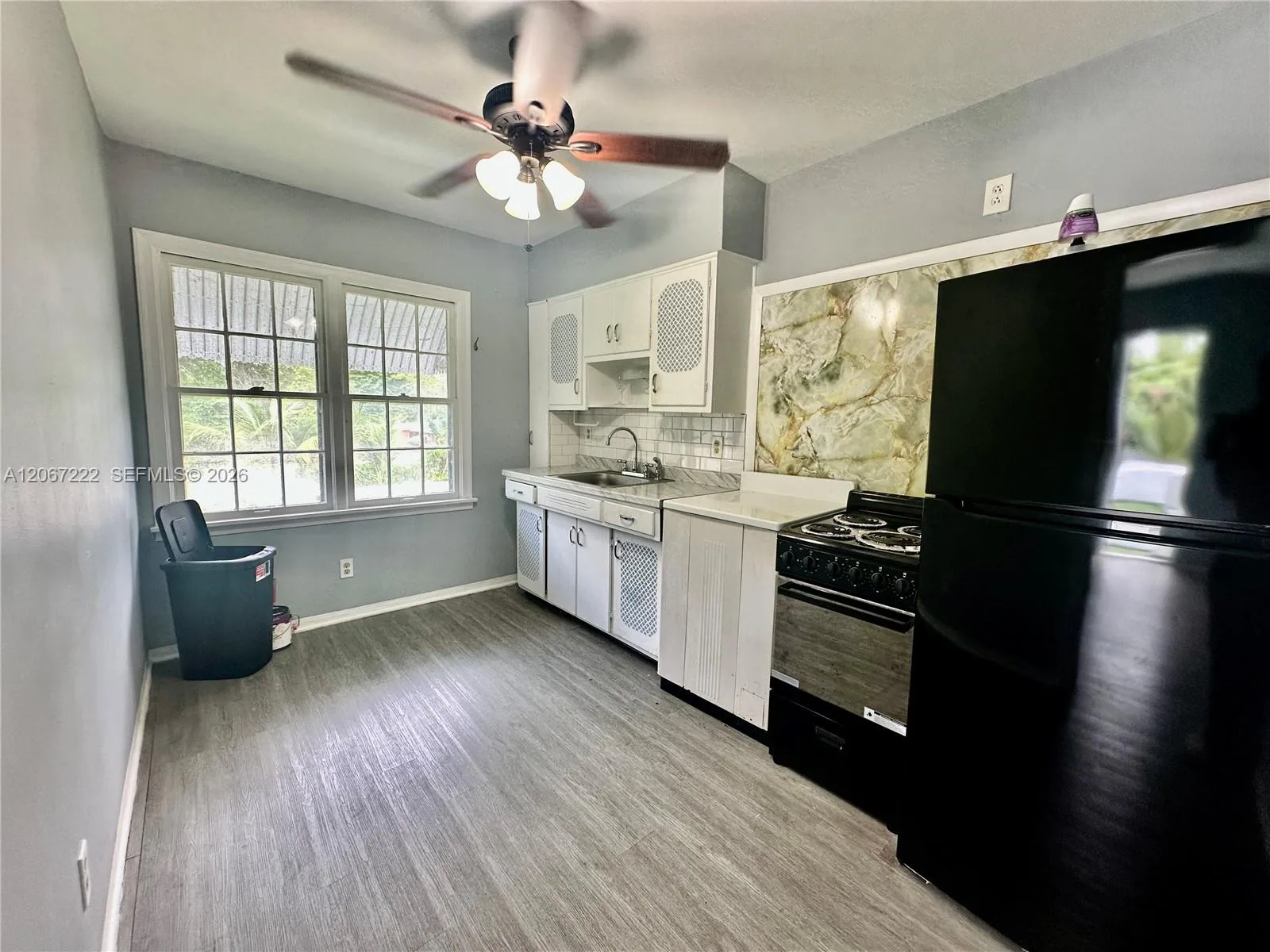 1260 NE 115th St # 4, Miami, FL 33161