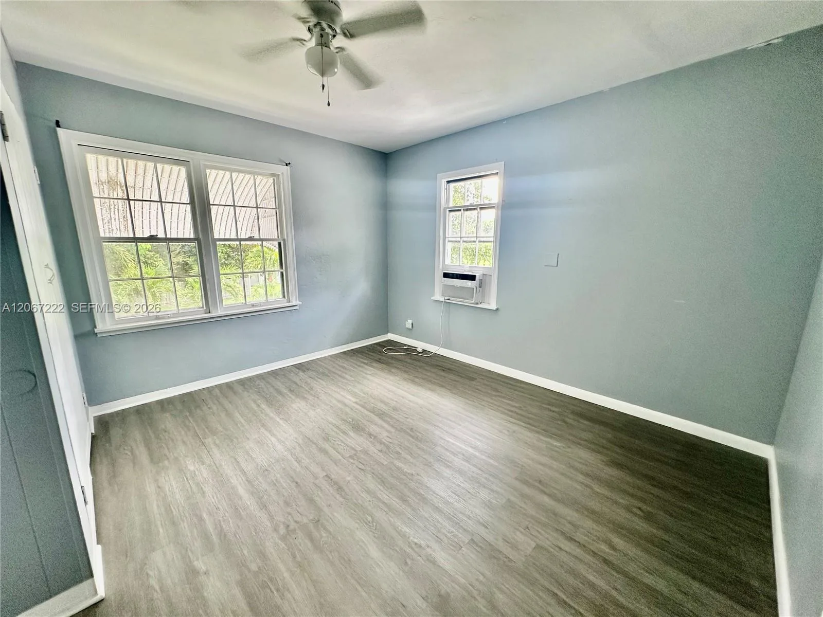 1260 NE 115th St # 4, Miami, FL 33161 photo 2