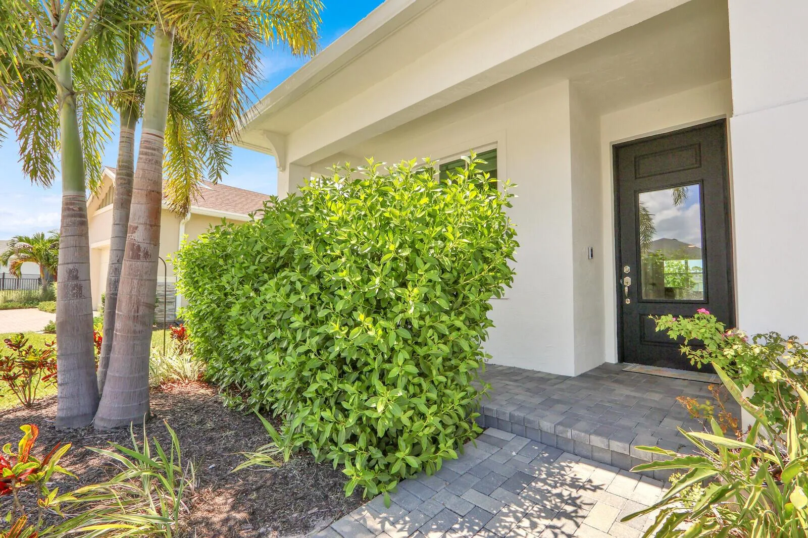 977 SE CROSSWOOD Way, Port St. Lucie, FL 34984 photo 3