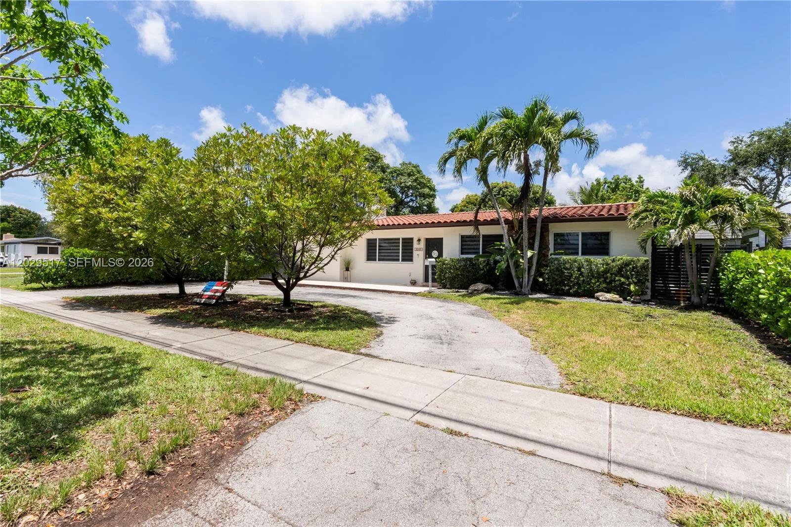 8595 SW 128th St, Miami, FL 33156