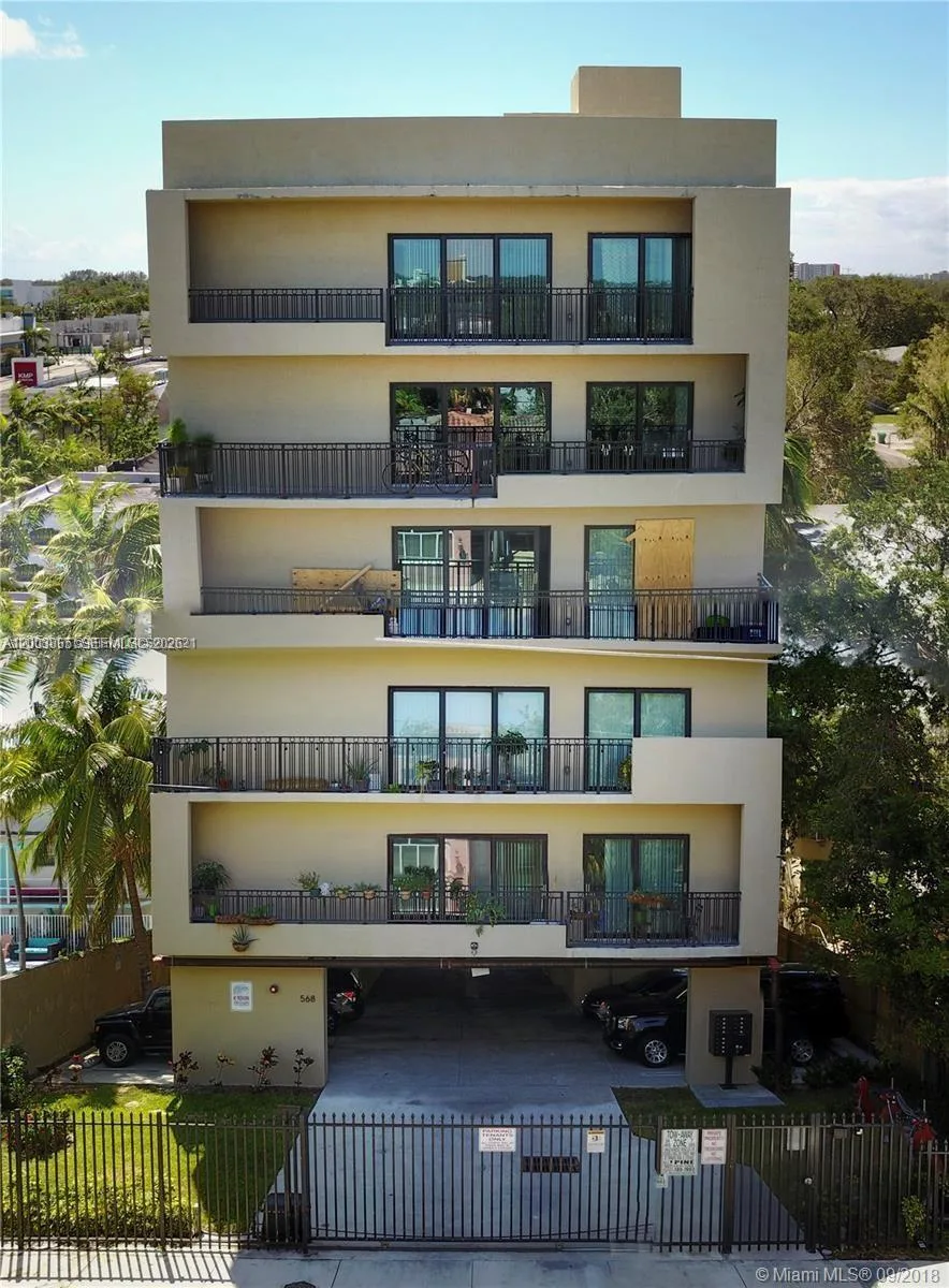 568 NE 66th St # 501, Miami, FL 33138